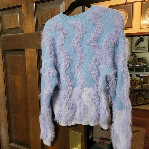 Absolutely Soft Fuzzy Purple Sweater - Picture 6 of 7